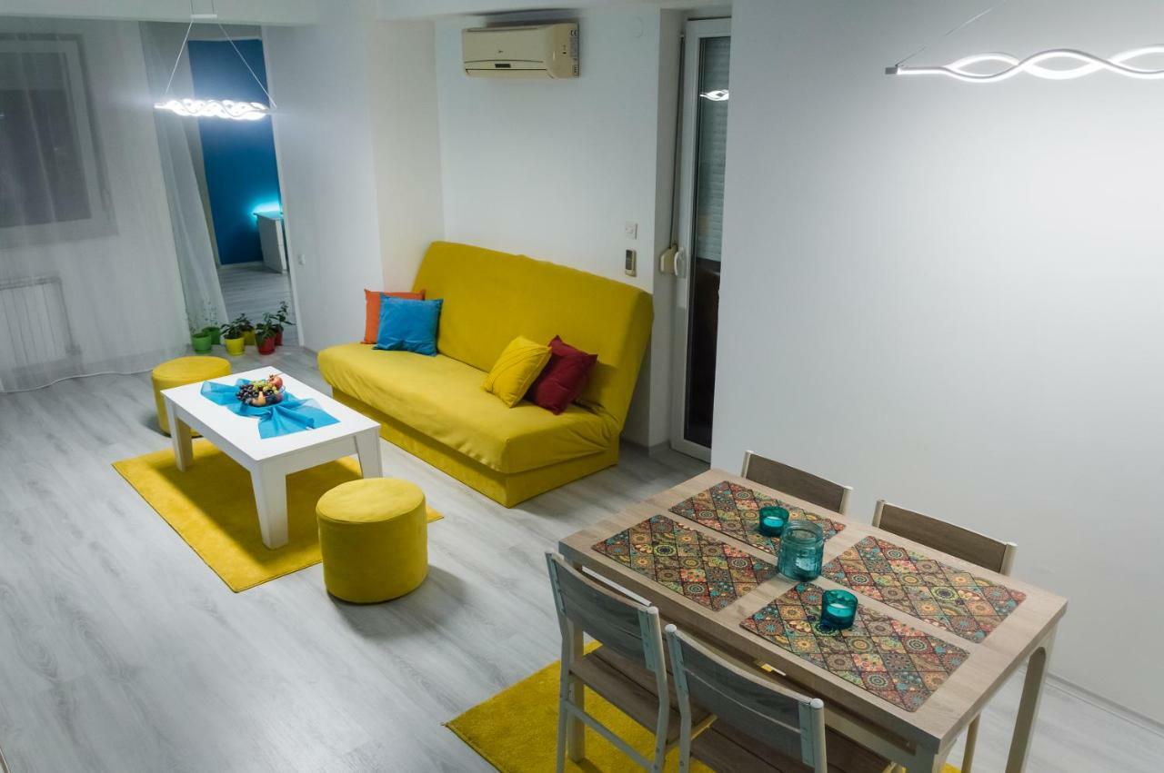 Aatma Apartment Skopje Exteriör bild